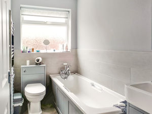 Photo 7- click for photo gallery